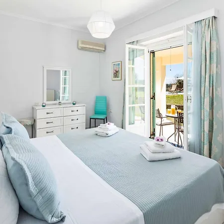 Secret Paradise Villa Gardeládes